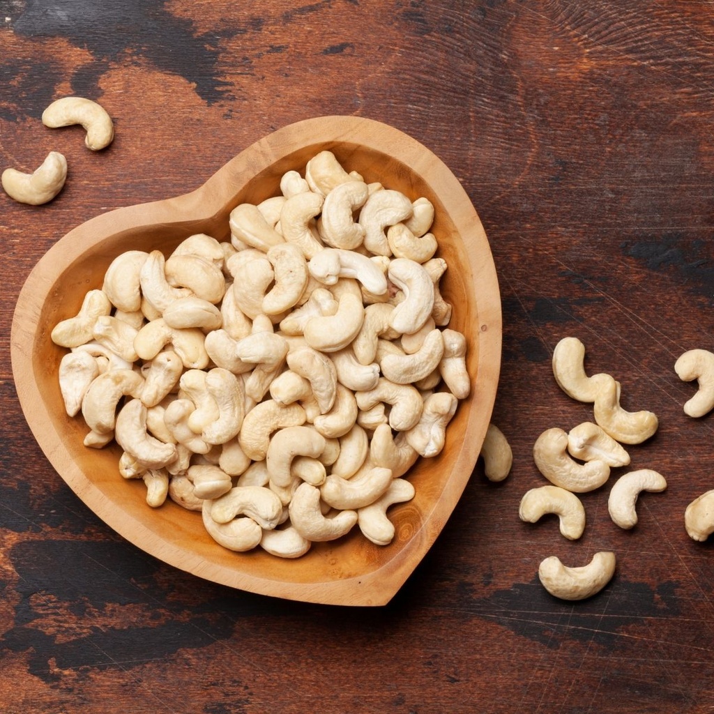 เมล็ดมะม่วงหิมพานต์อบ 100 ก. ตราเพลินปาก